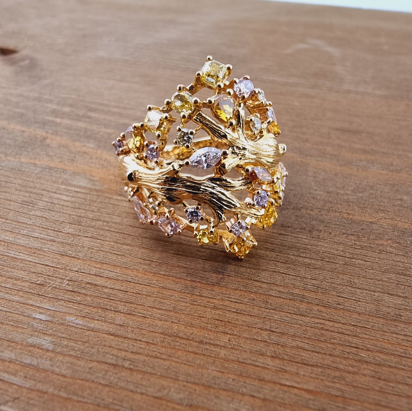 Unique Gold Ring With Fancy Shape and Fancy Colour Diamonds