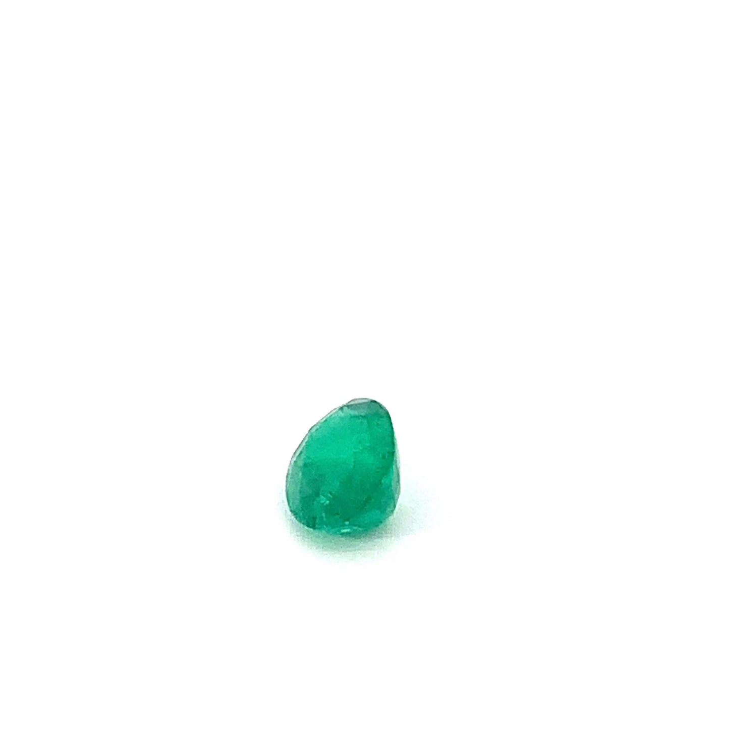 EX-050 Emerald Oval 1.91cts 9.69 x 6.93 x 4.54 mm