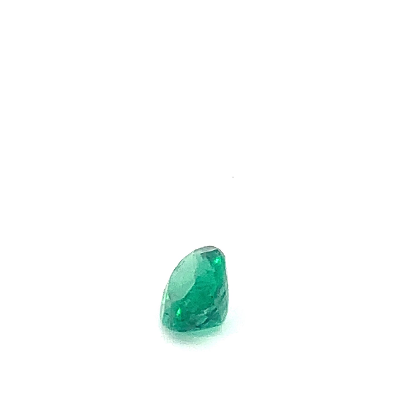 EX-059 Emerald Oval 1.69cts 9.30 x 6.85 x 4.60 mm GFCO