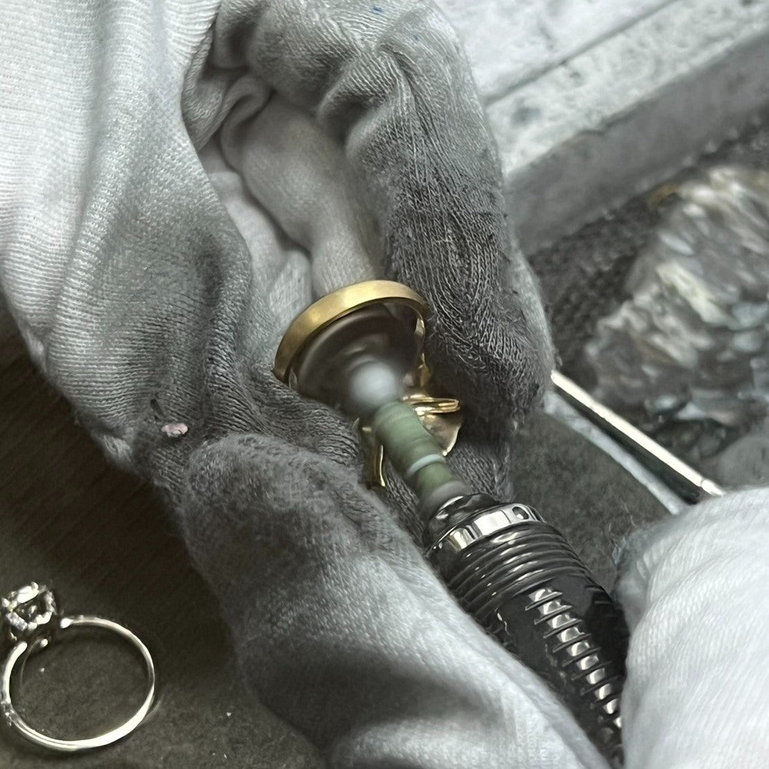 Polishing