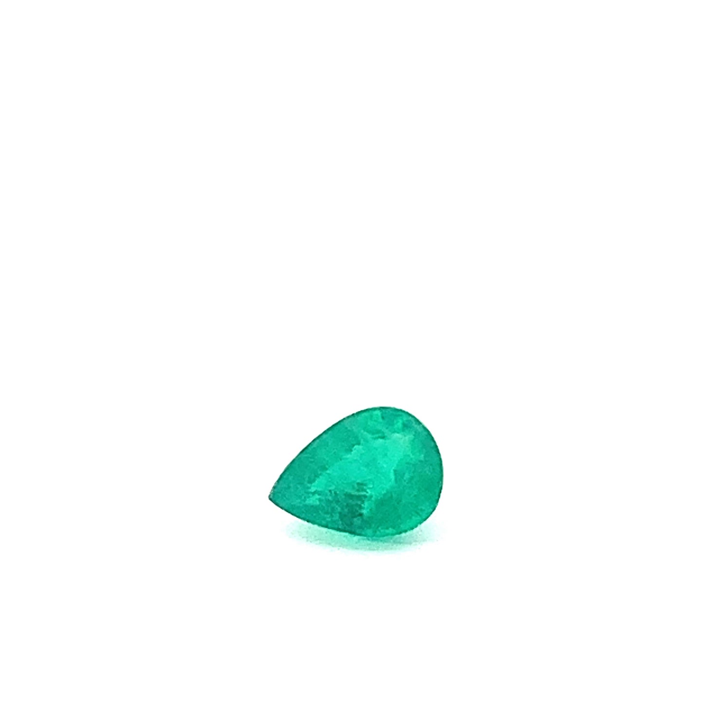 EX-064 Emerald Pear 1.31cts 8.05 x 6.02 x 4.72 mm