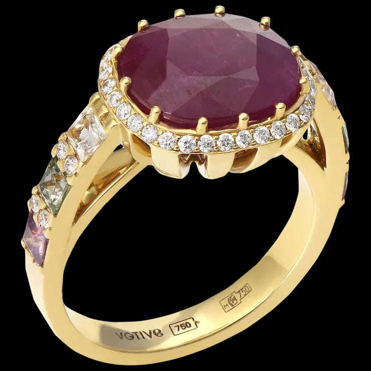 Ring in 18K Yellow Gold with White Diamonds, Multi Colour Princess Sapphires and Oval Ruby