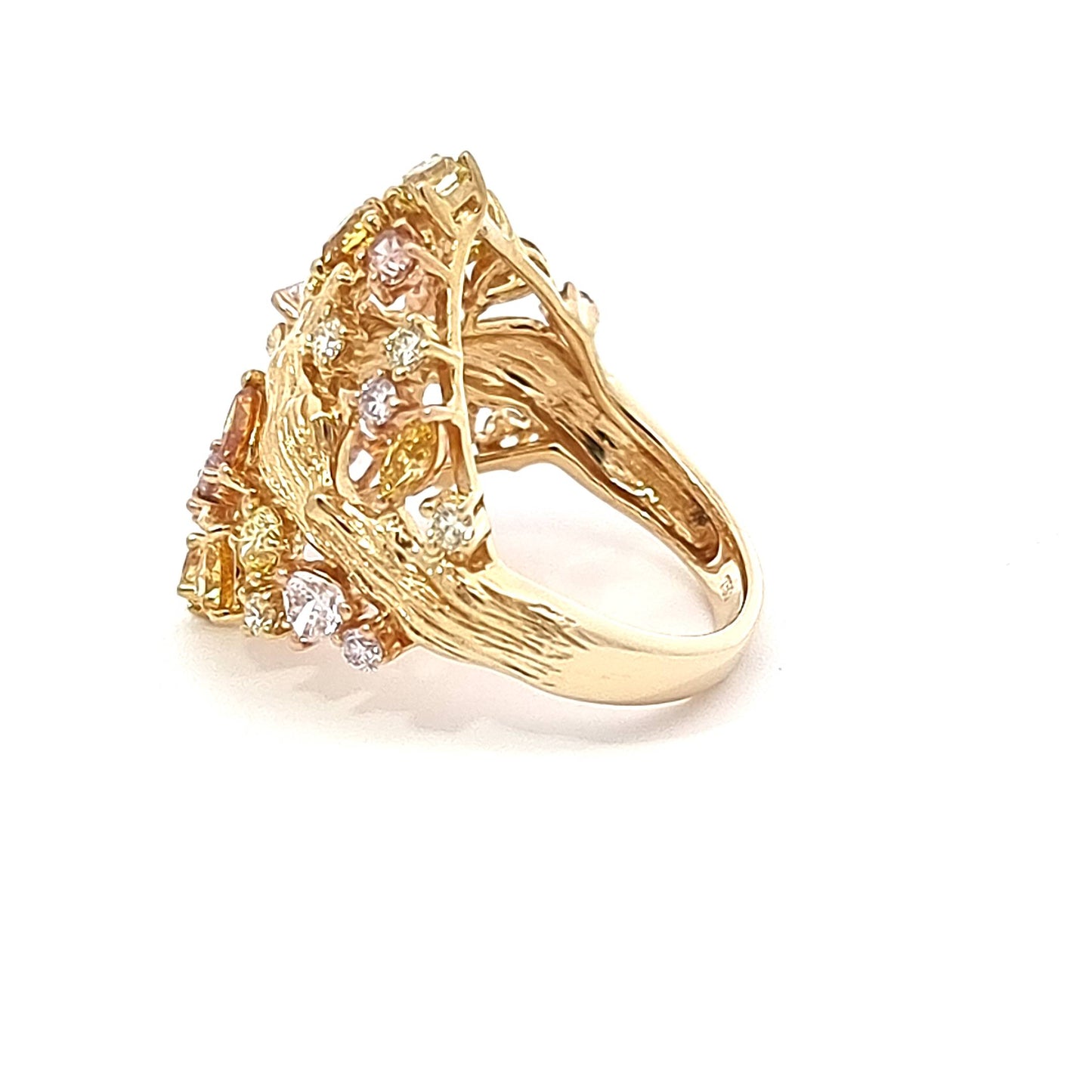 Unique Gold Ring With Fancy Shape and Fancy Colour Diamonds