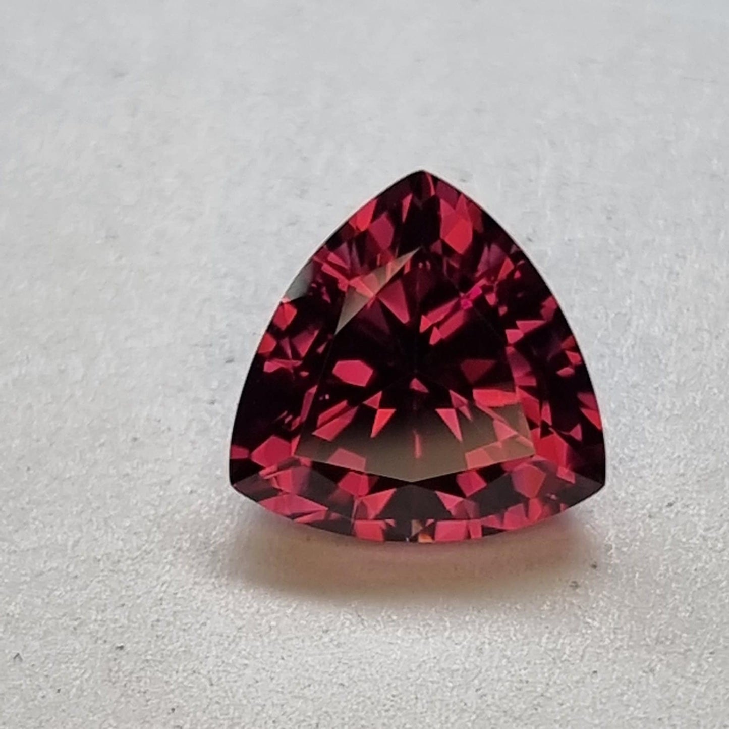 Precision Cut Tanzanian Rhodolite Garnet 3.47 Carats with Certificate